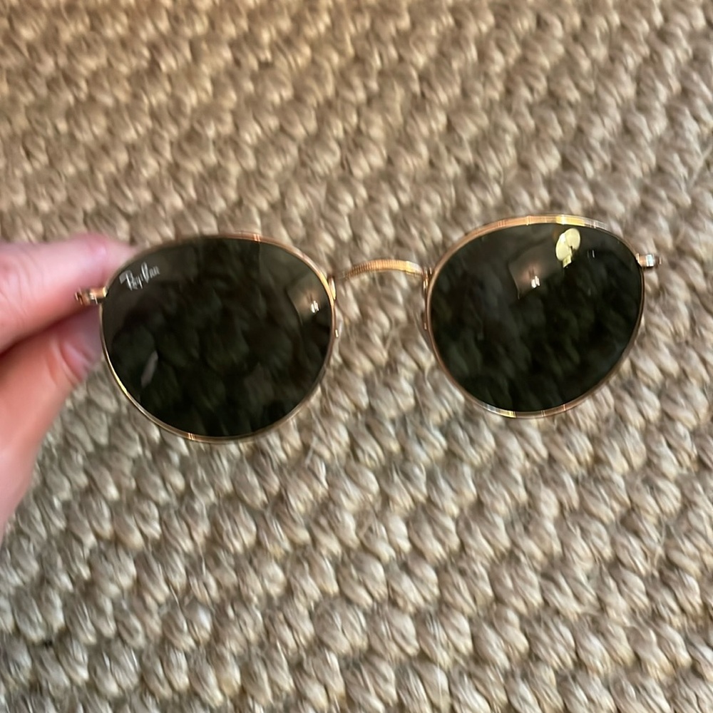 Round Ray Ban